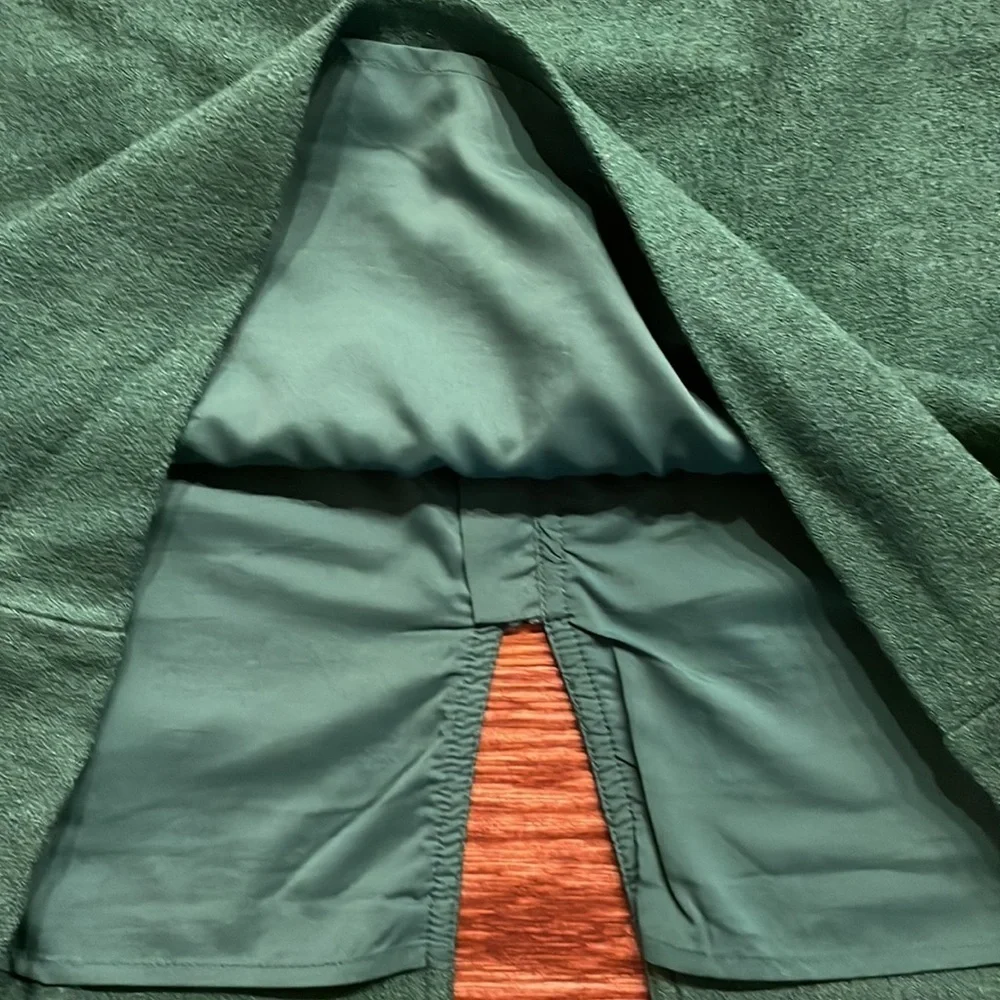 Banana Republic beautiful green