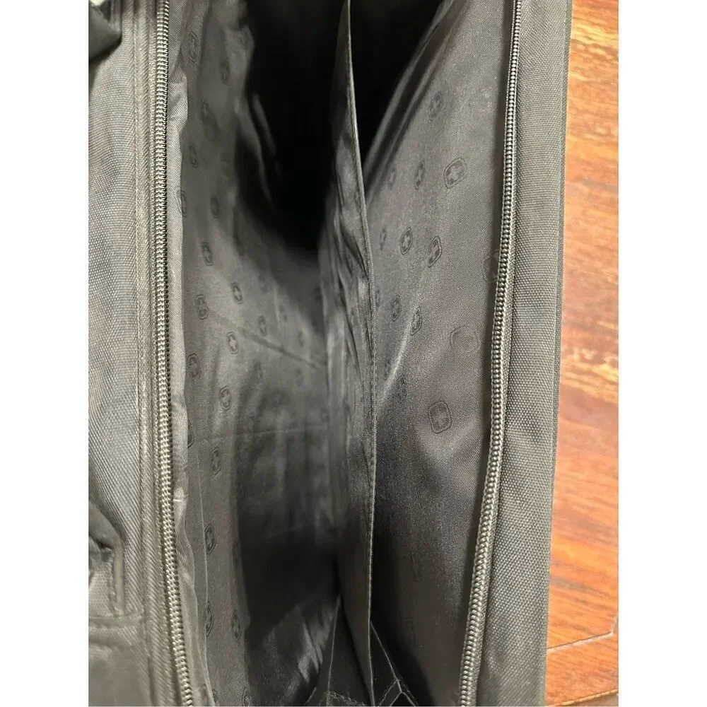 Swiss Gear Black Multi Pocket Laptop Brief Case Shoulder Strap Bag