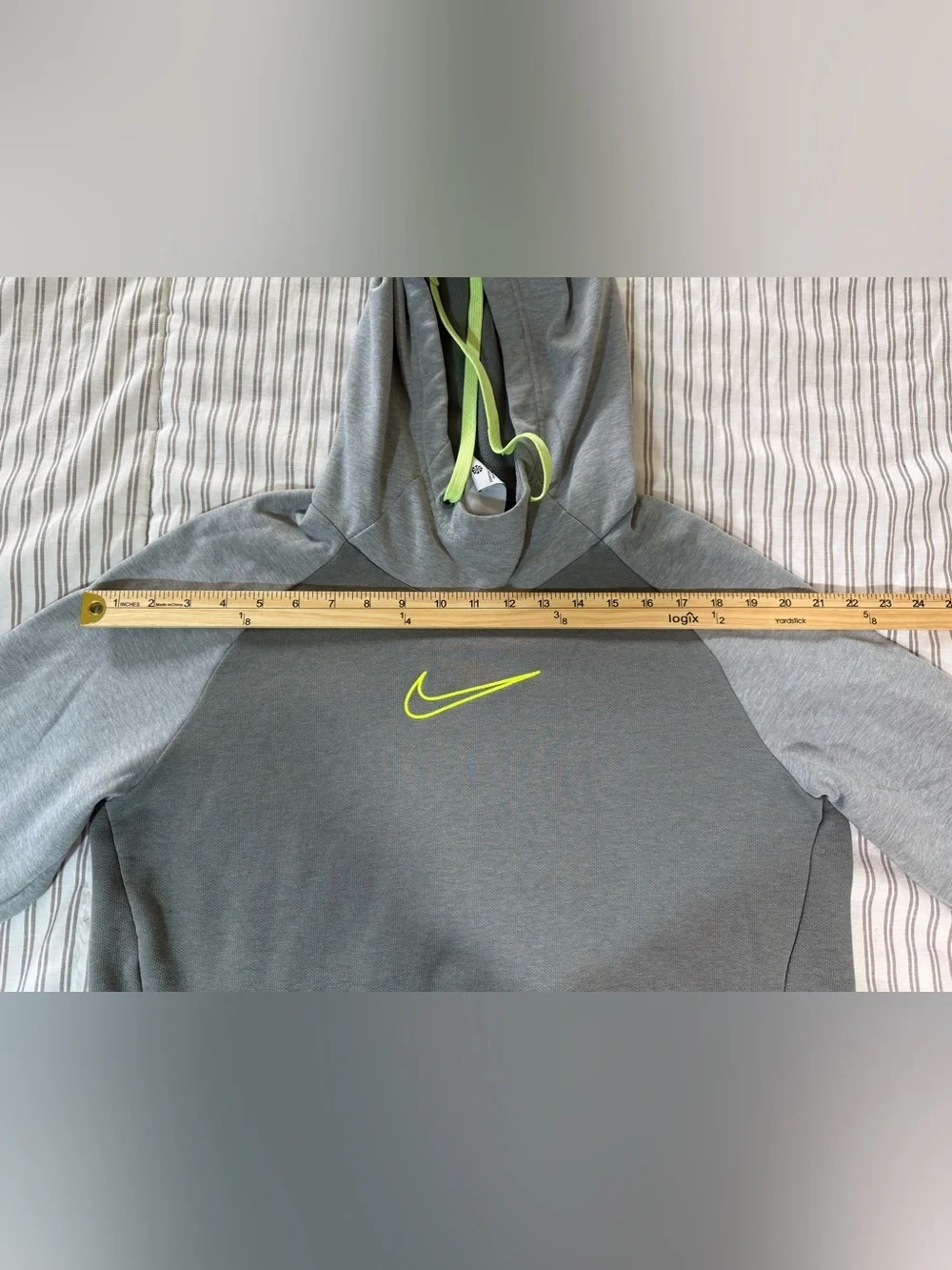 Nike therma fit