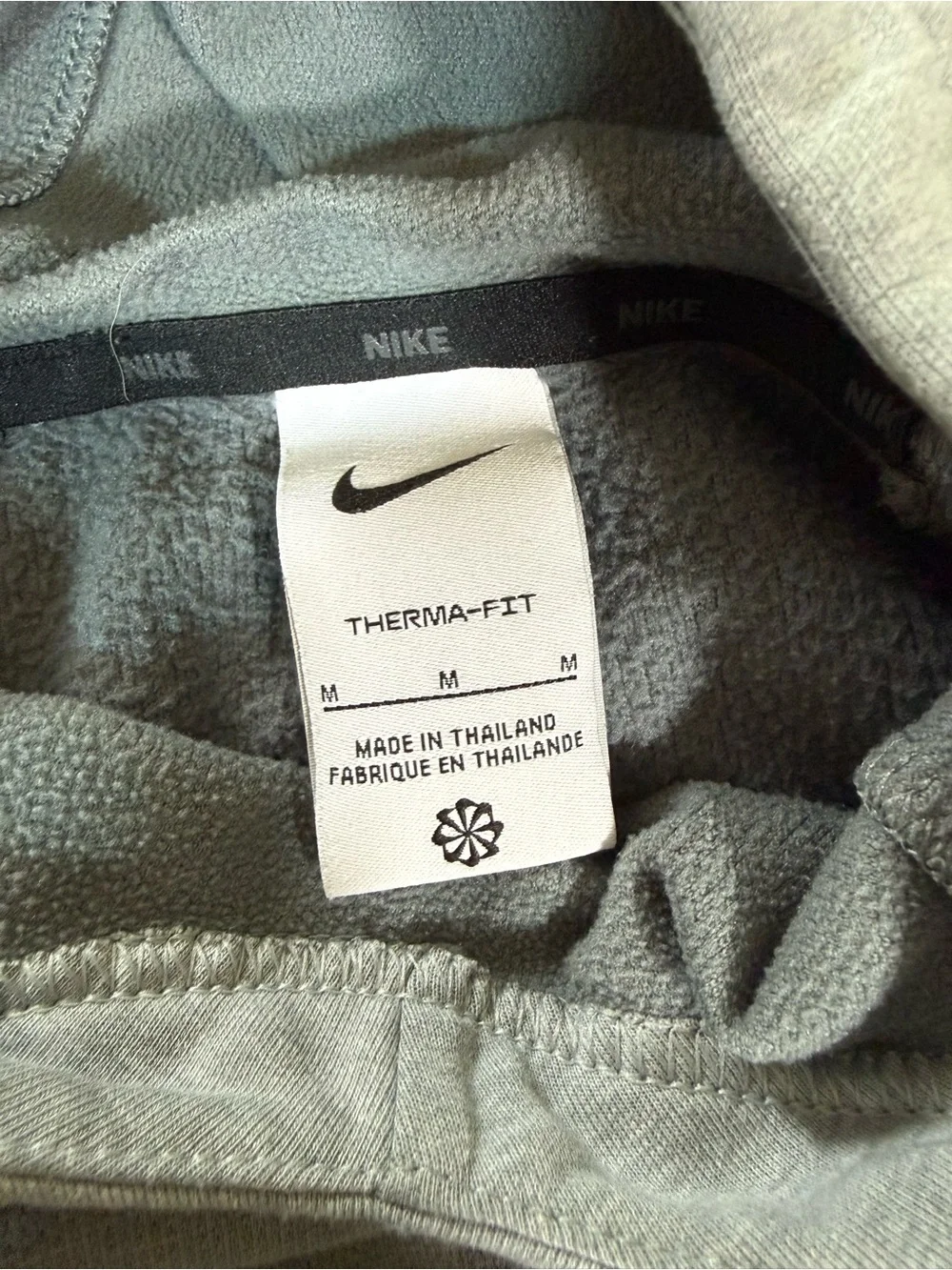 Nike therma fit