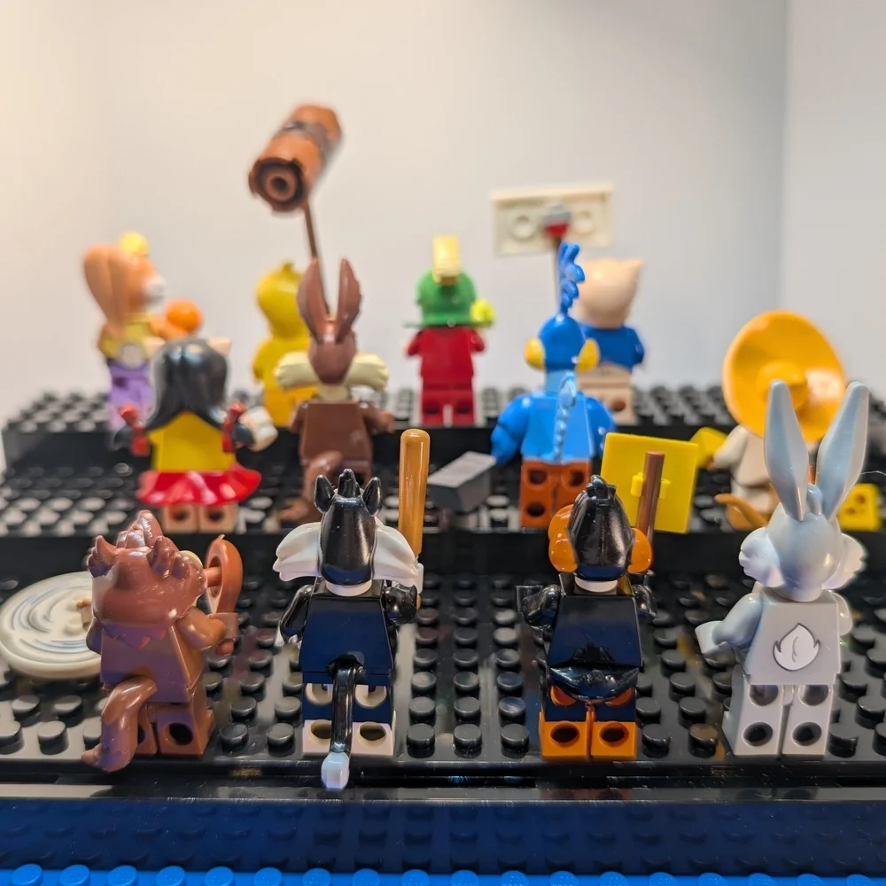 Unbranded 12 minifigures