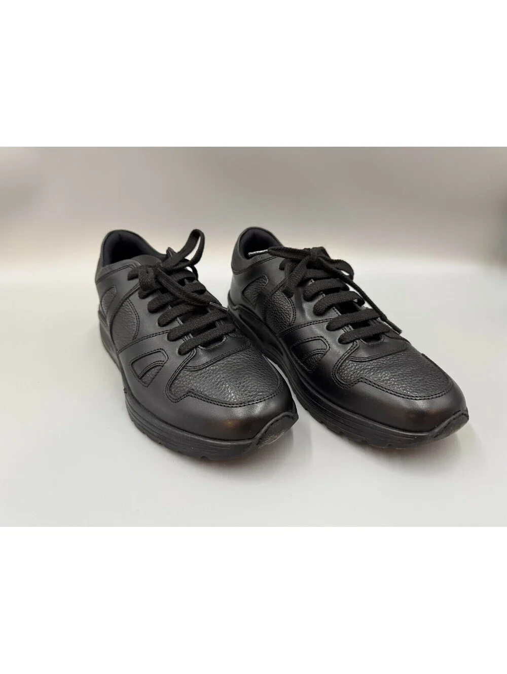 Common Projects this pair