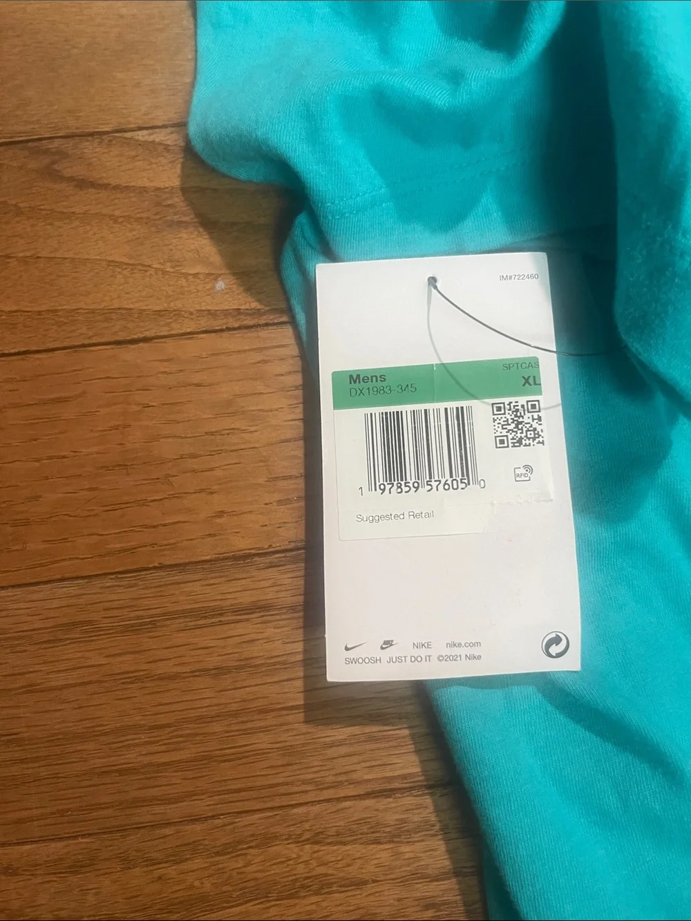 Nike vibrant turquoise