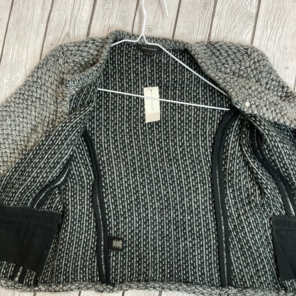 Ann Taylor ann taylor