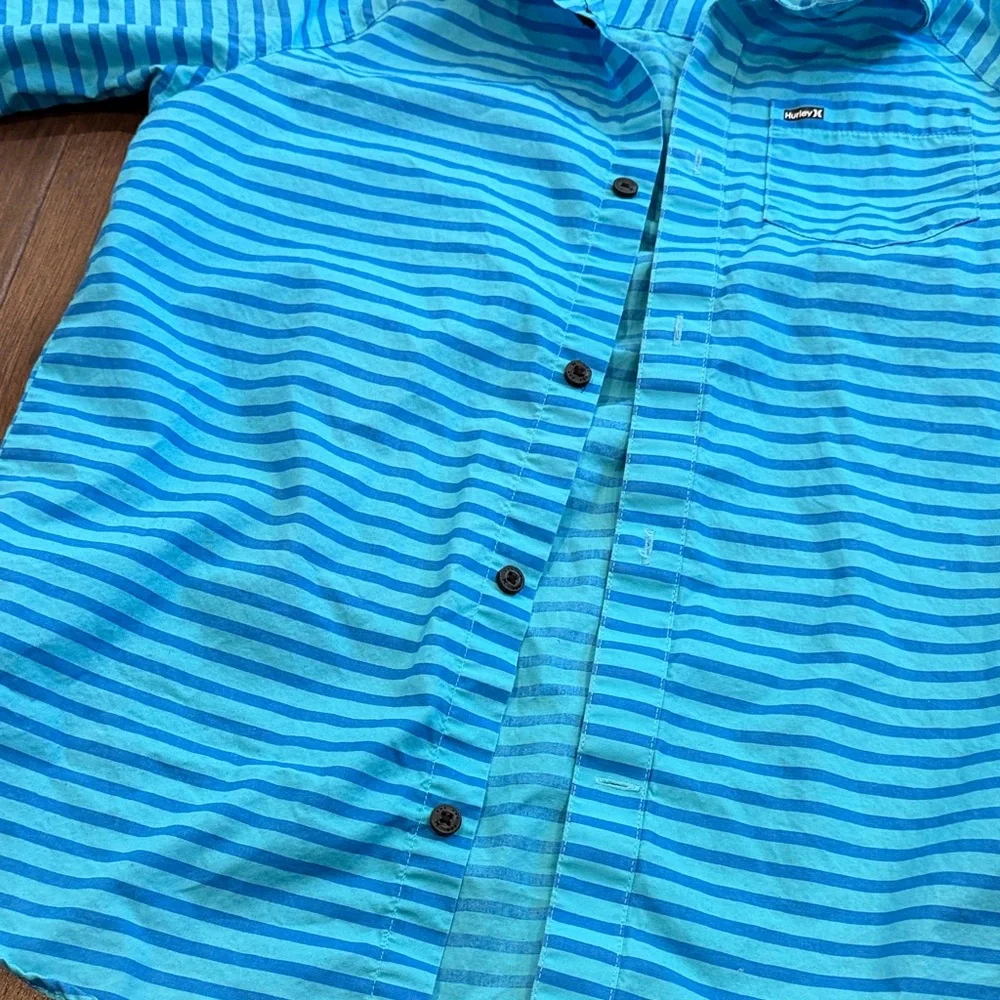 Hurley vibrant aqua