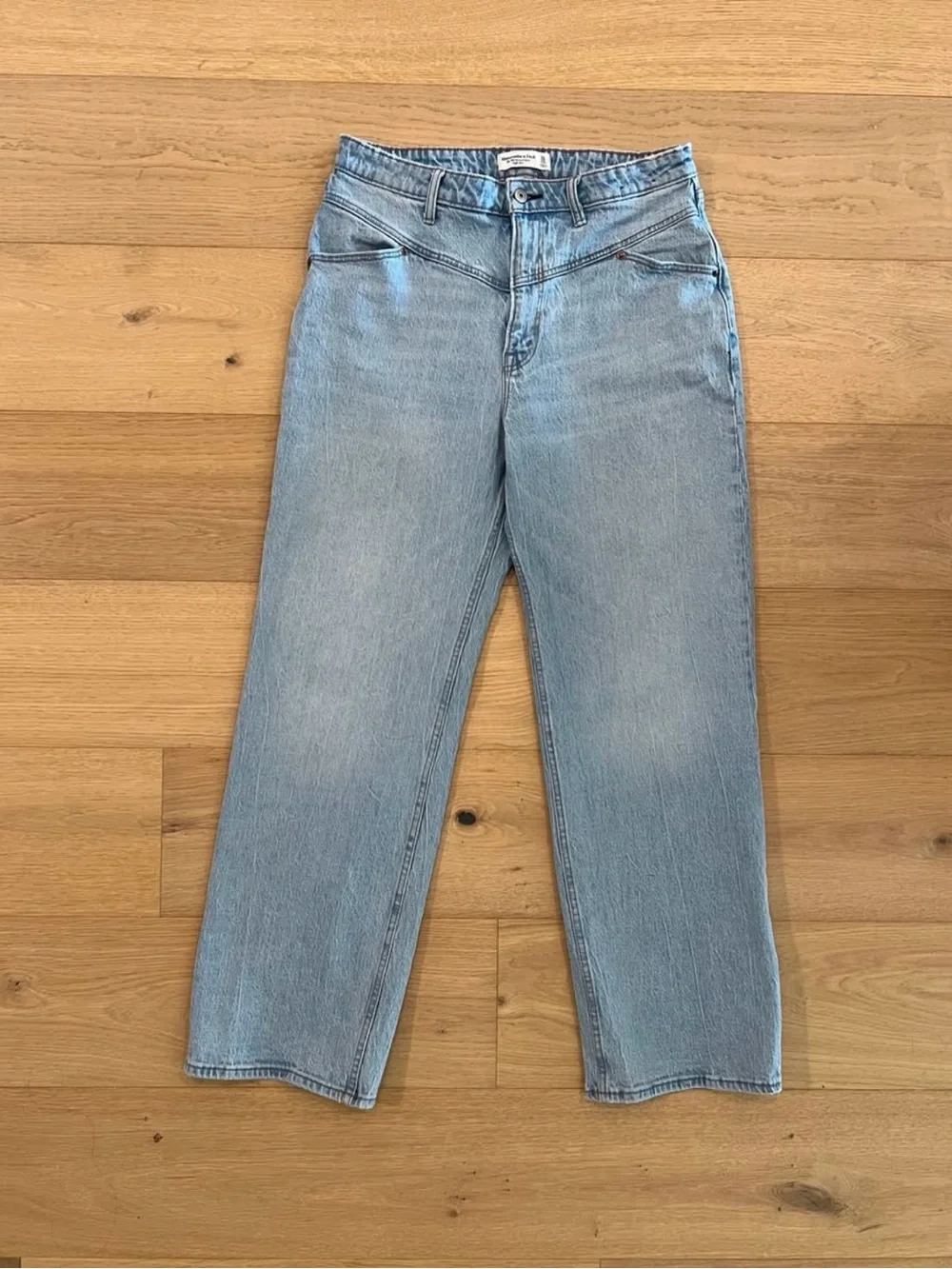 Abercrombie & Fitch women’s 31