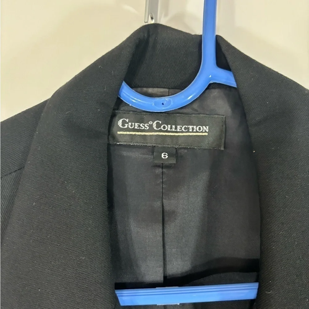 Guess collection black