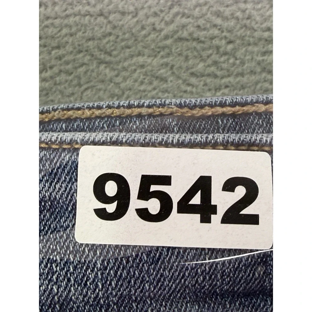 American Eagle Outfitters if you