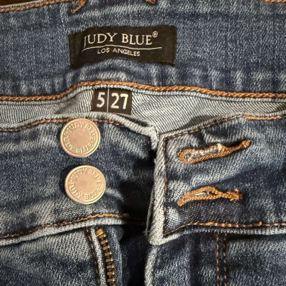 Judy Blue fabric type