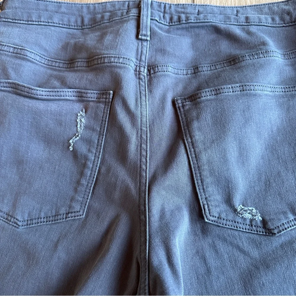 Universal Thread High Rise Jeans Size 10