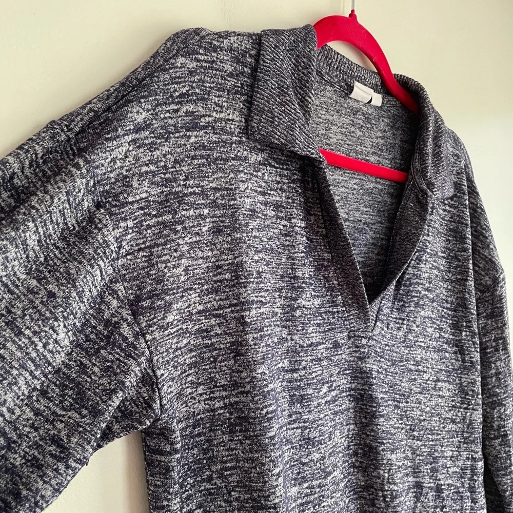 GAP dark heathered