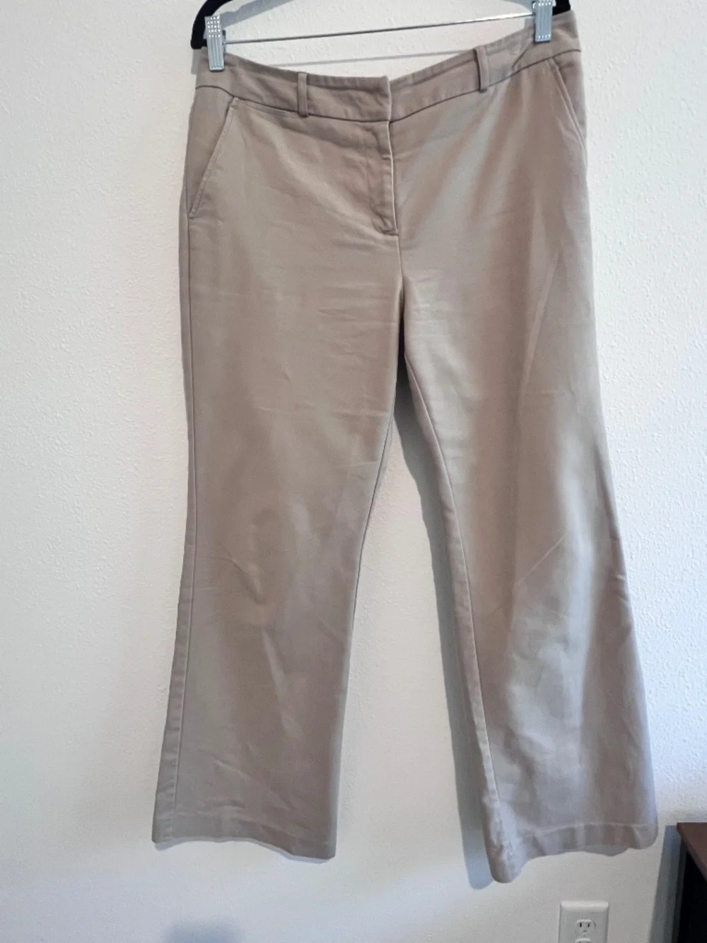 New York & Company Stretch Dress Pants Women's Size 10 Average  Khaki
