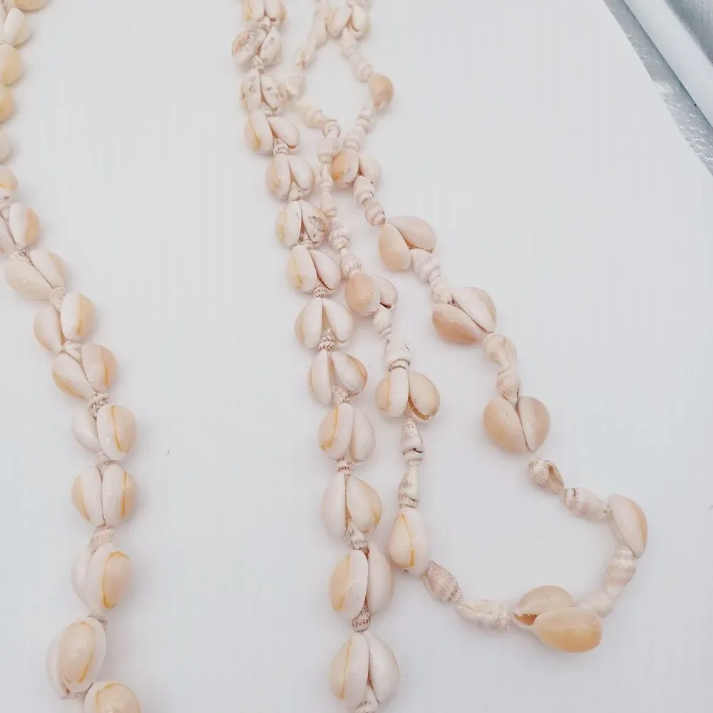 Unbranded shell necklaces
