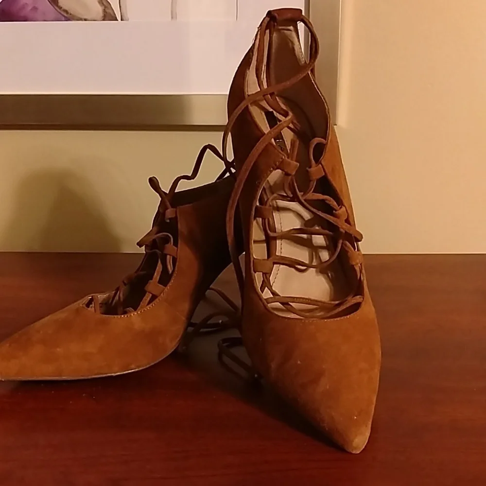 Tahari suede use