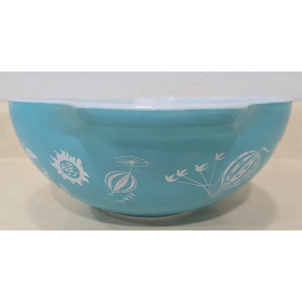Vintage 1958 Pyrex Balloons #444 Cinderella Mixing Bowl - Turquoise 4 Qt Promo