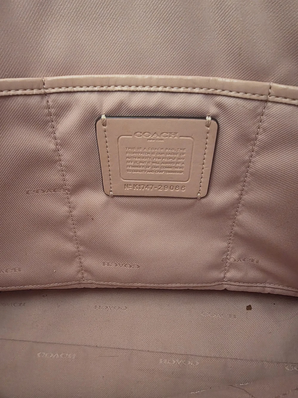 Coach classic tote