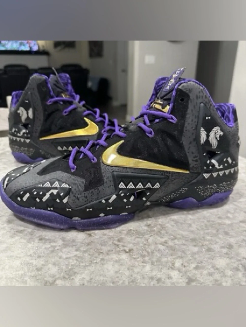 Nike youth or