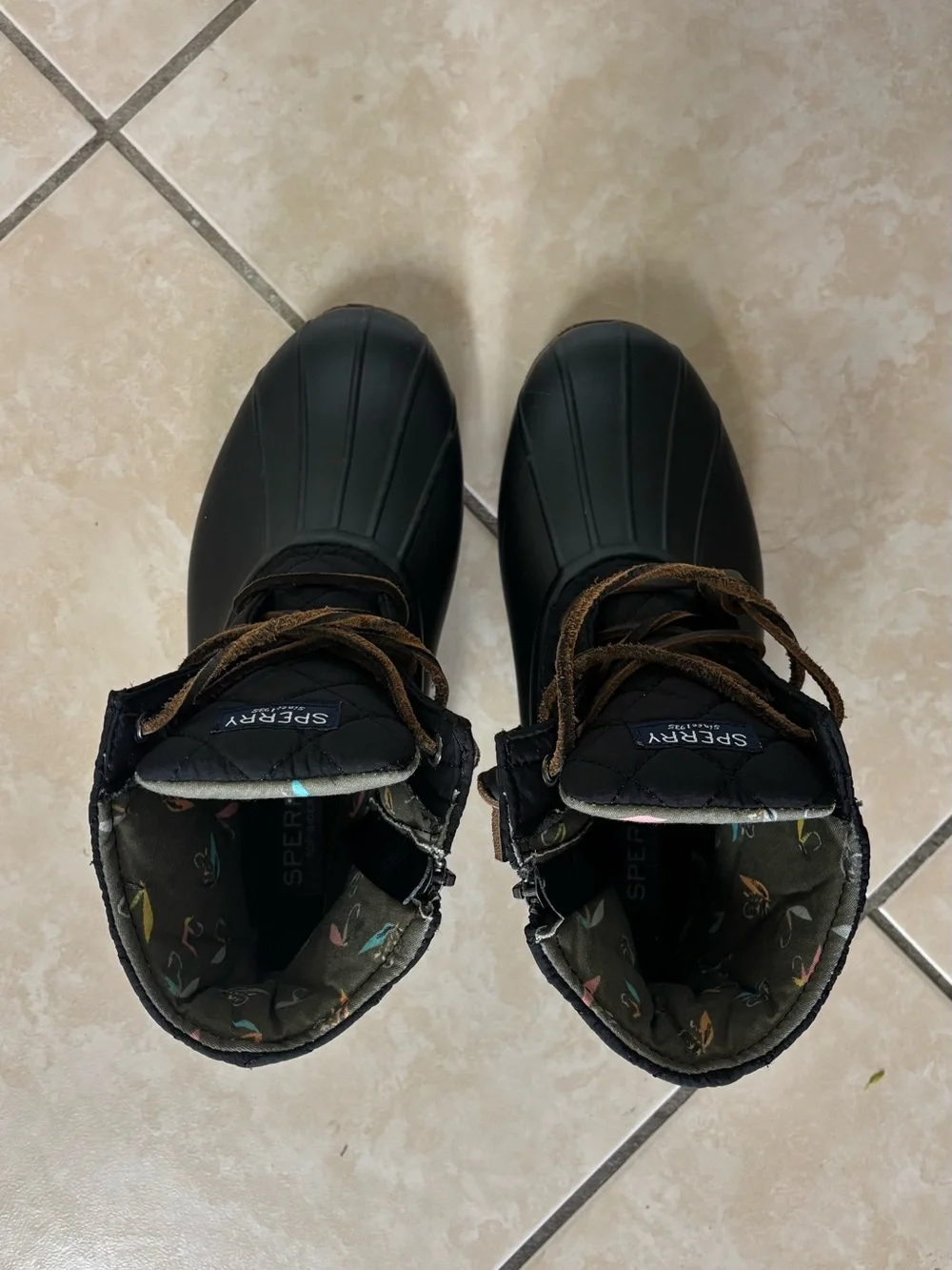 Sperry interior rugged
