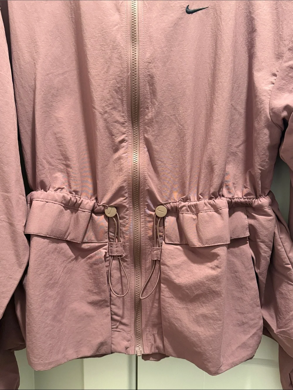 Nike lightweight hooded