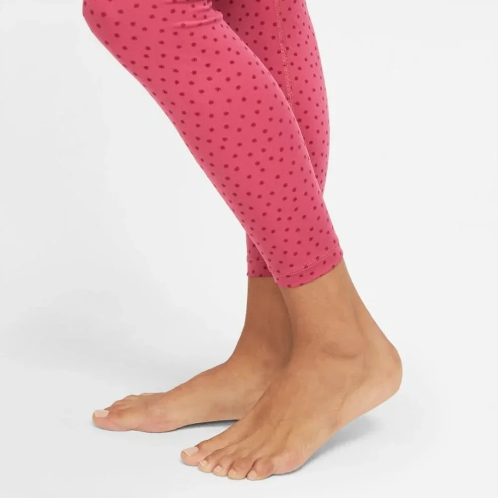 Nike nwt yoga