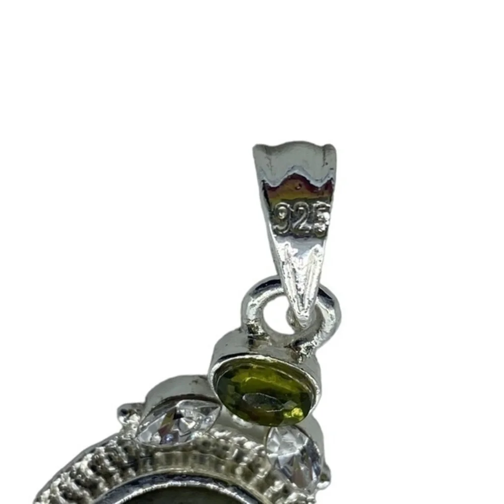 Labradorite Gemstone Sterling Silver 925 Pendant 2.25in