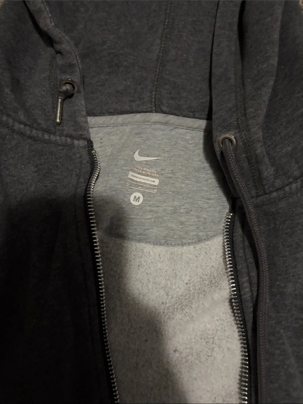 Nike hooded swoosh zip