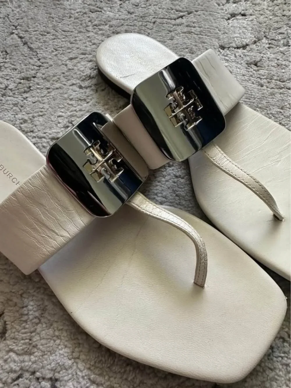 Tory Burch size guc