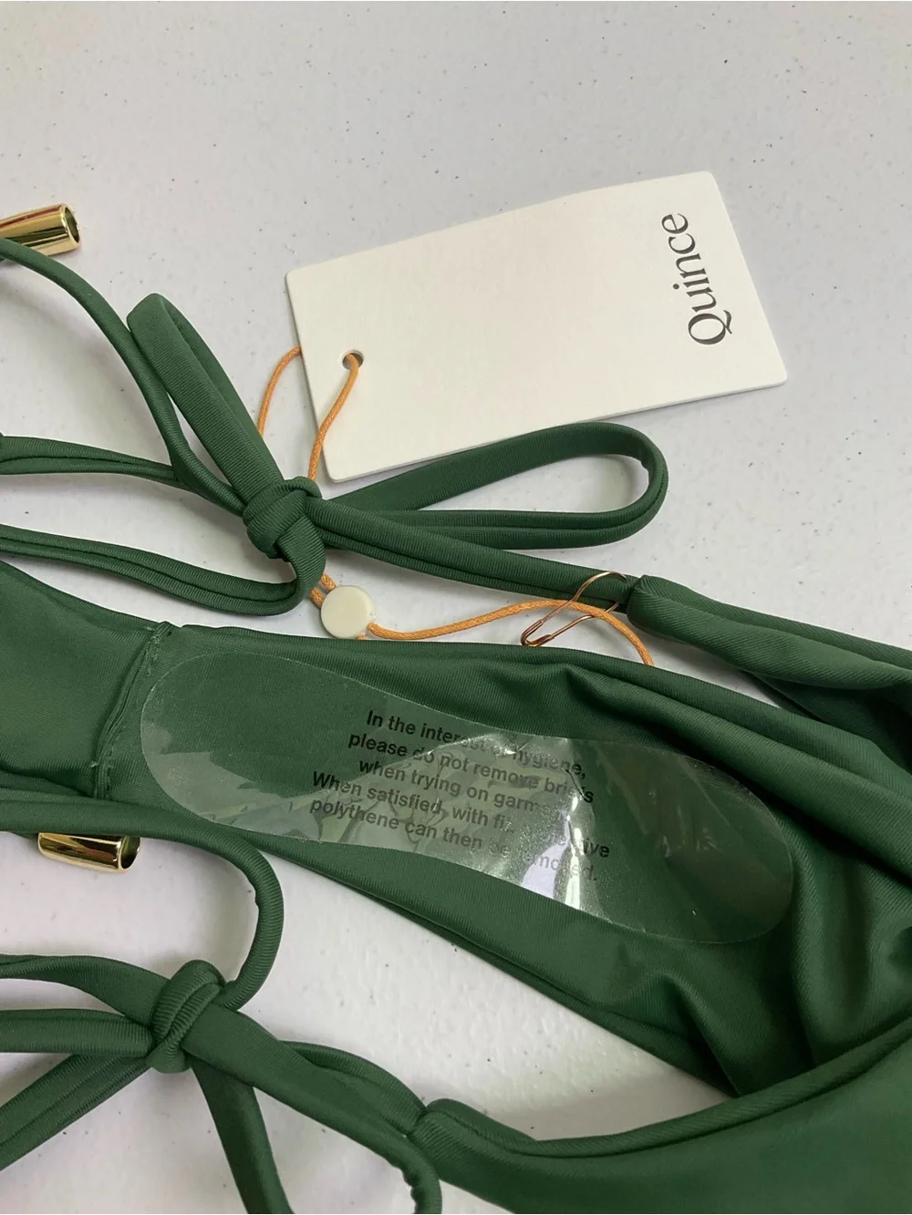 Quince sleek tie