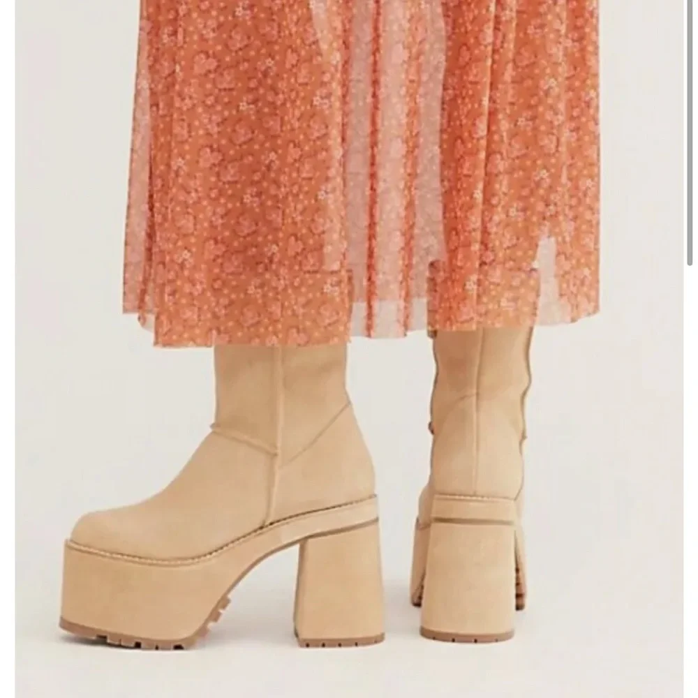 Free People Montreal Platform Boot Suede Natural Tone Size 37