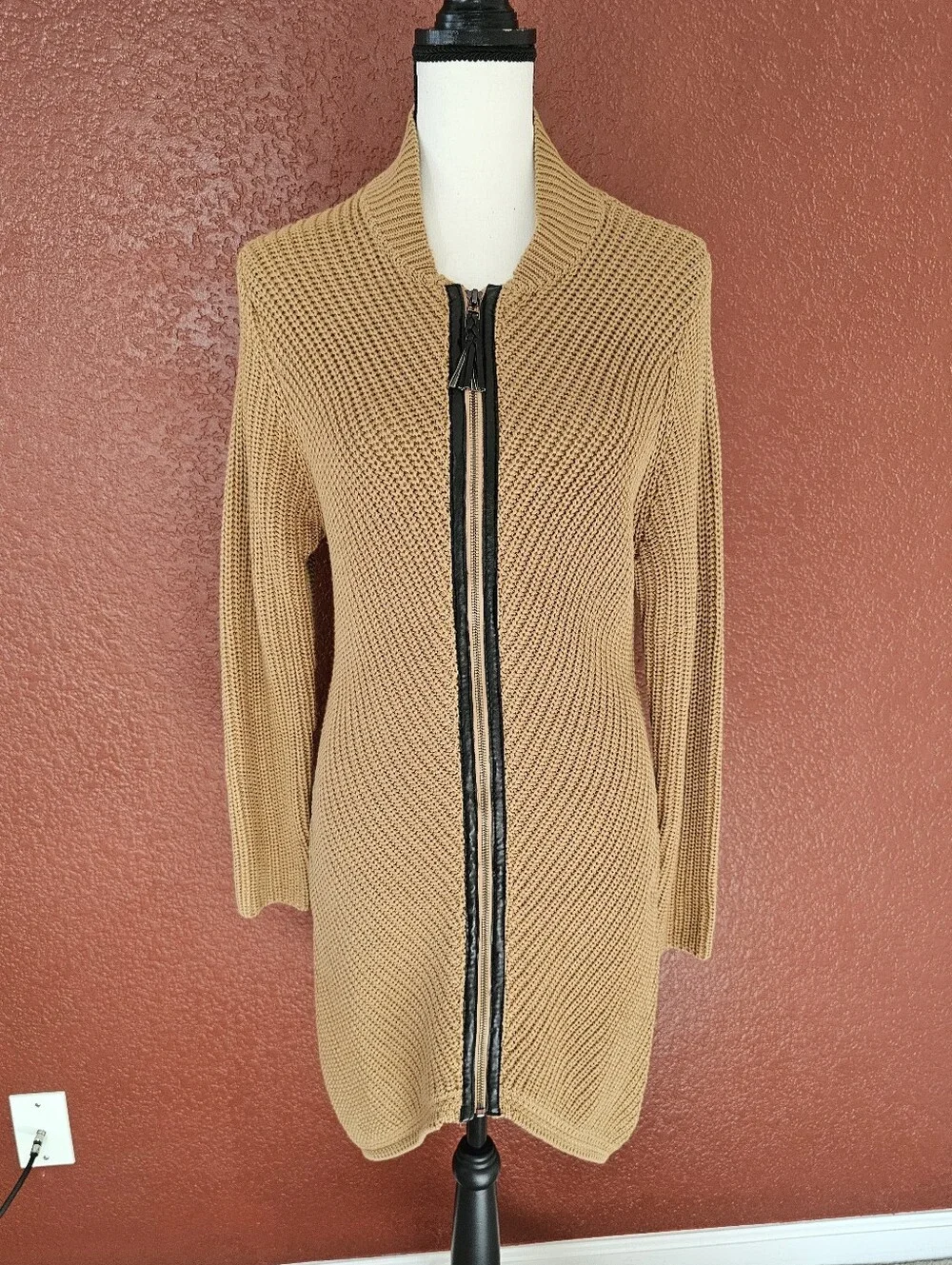 Kenneth Cole Camel-Brown Ribbed Knit Cardigan