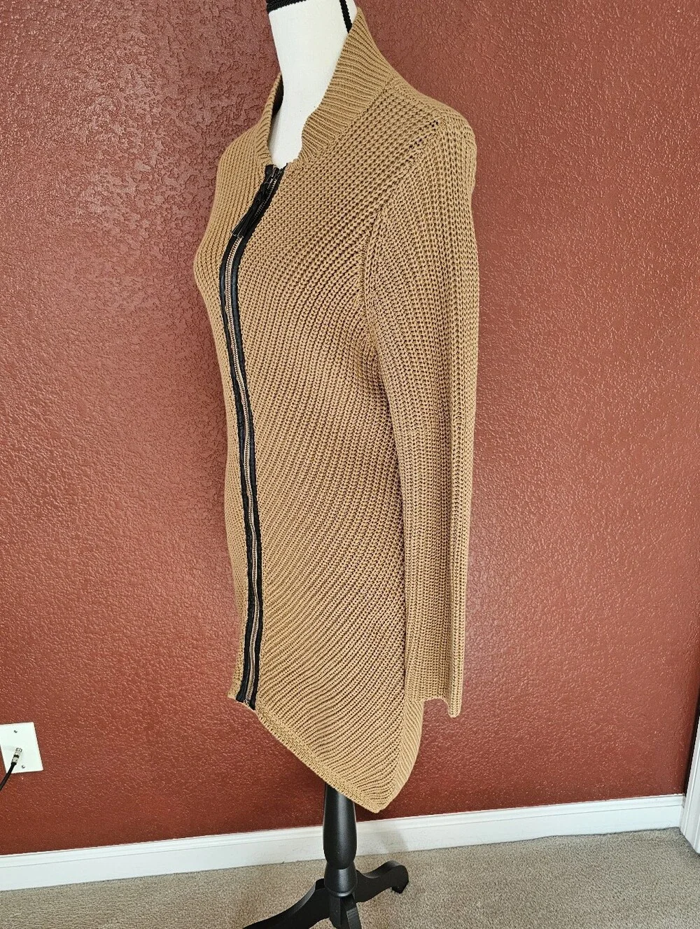 Kenneth Cole Camel-Brown Ribbed Knit Cardigan