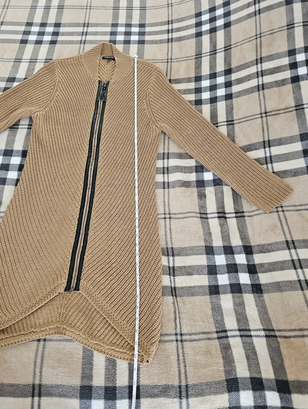 Kenneth Cole Camel-Brown Ribbed Knit Cardigan
