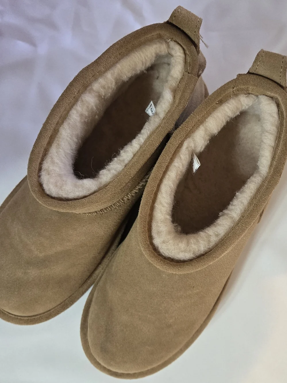 BearPaw stylish women’s