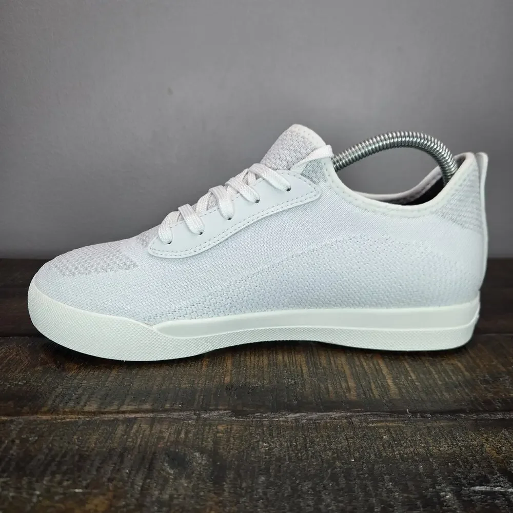 Vessi weekend sneaker