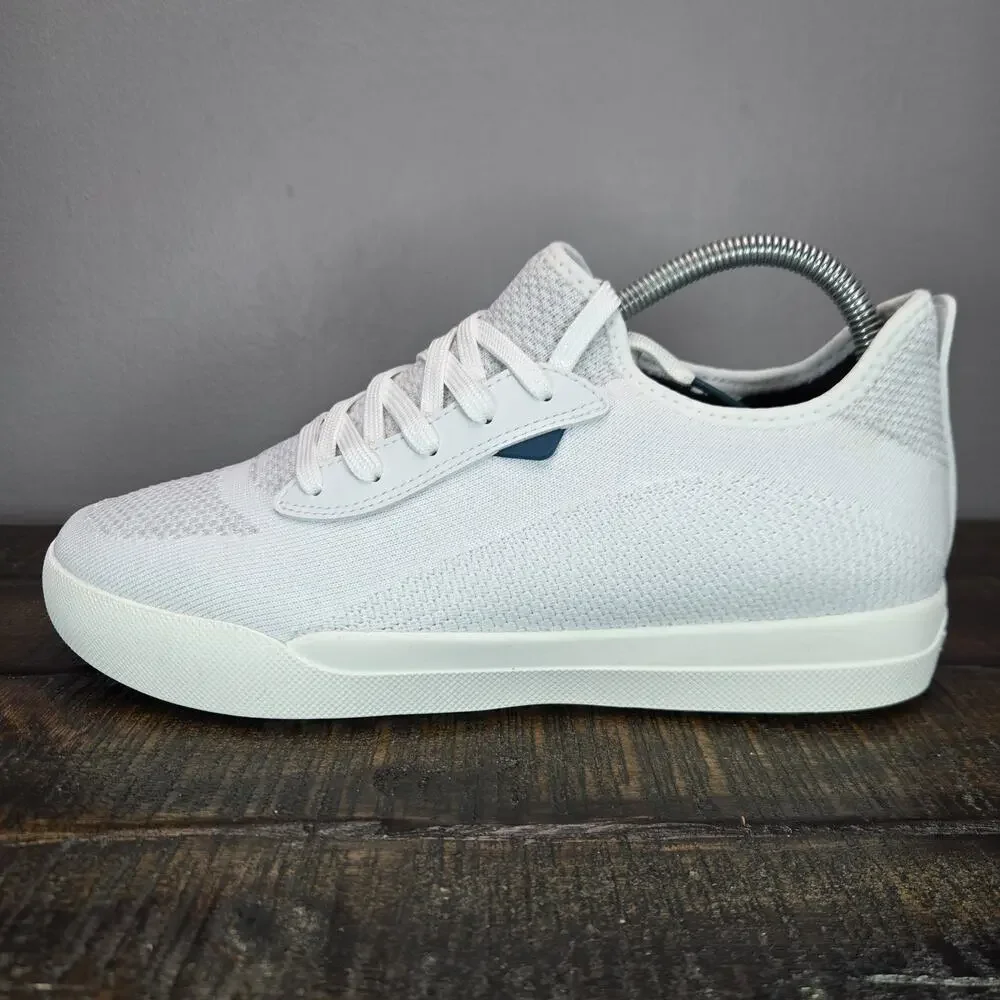 Vessi weekend sneaker