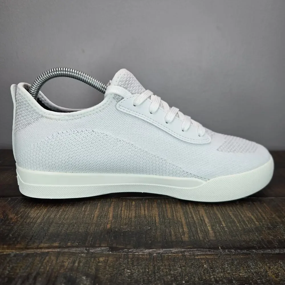 Vessi weekend sneaker