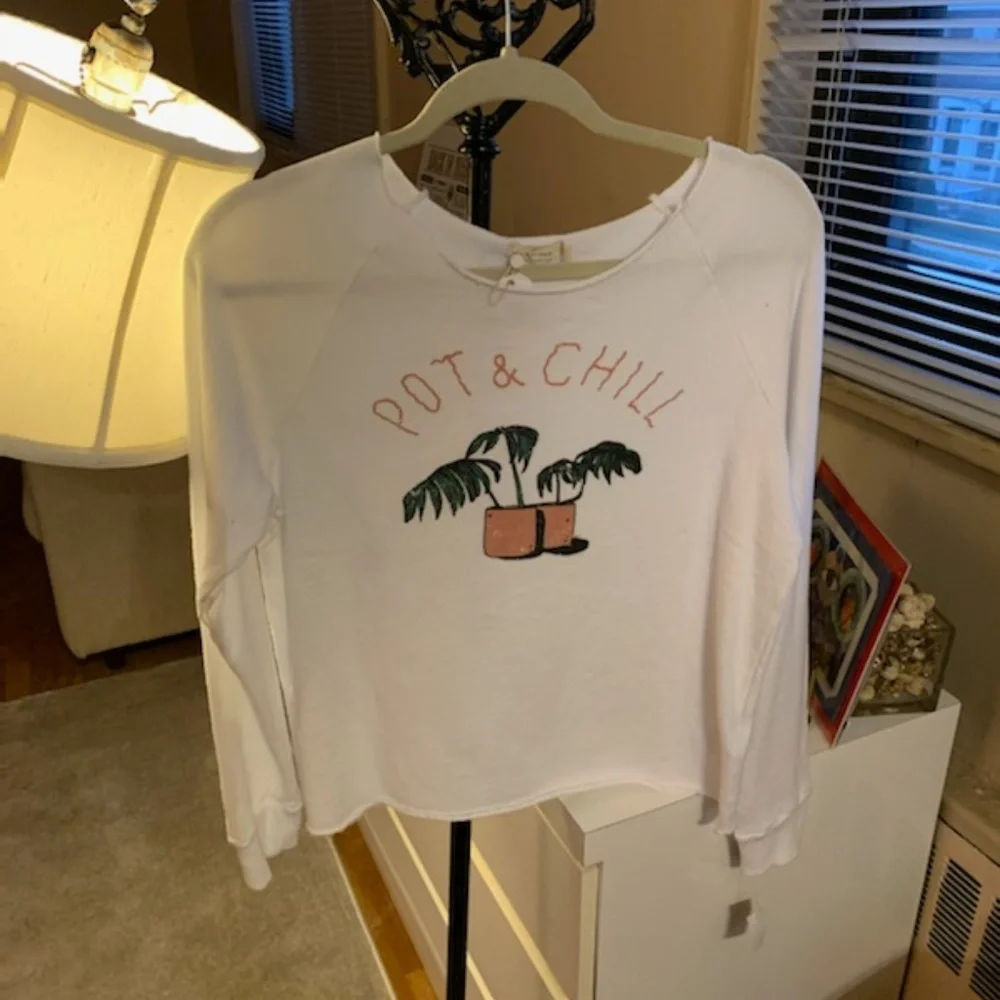 Pot &Chill  Sweatshirt  by Michelle by Comune