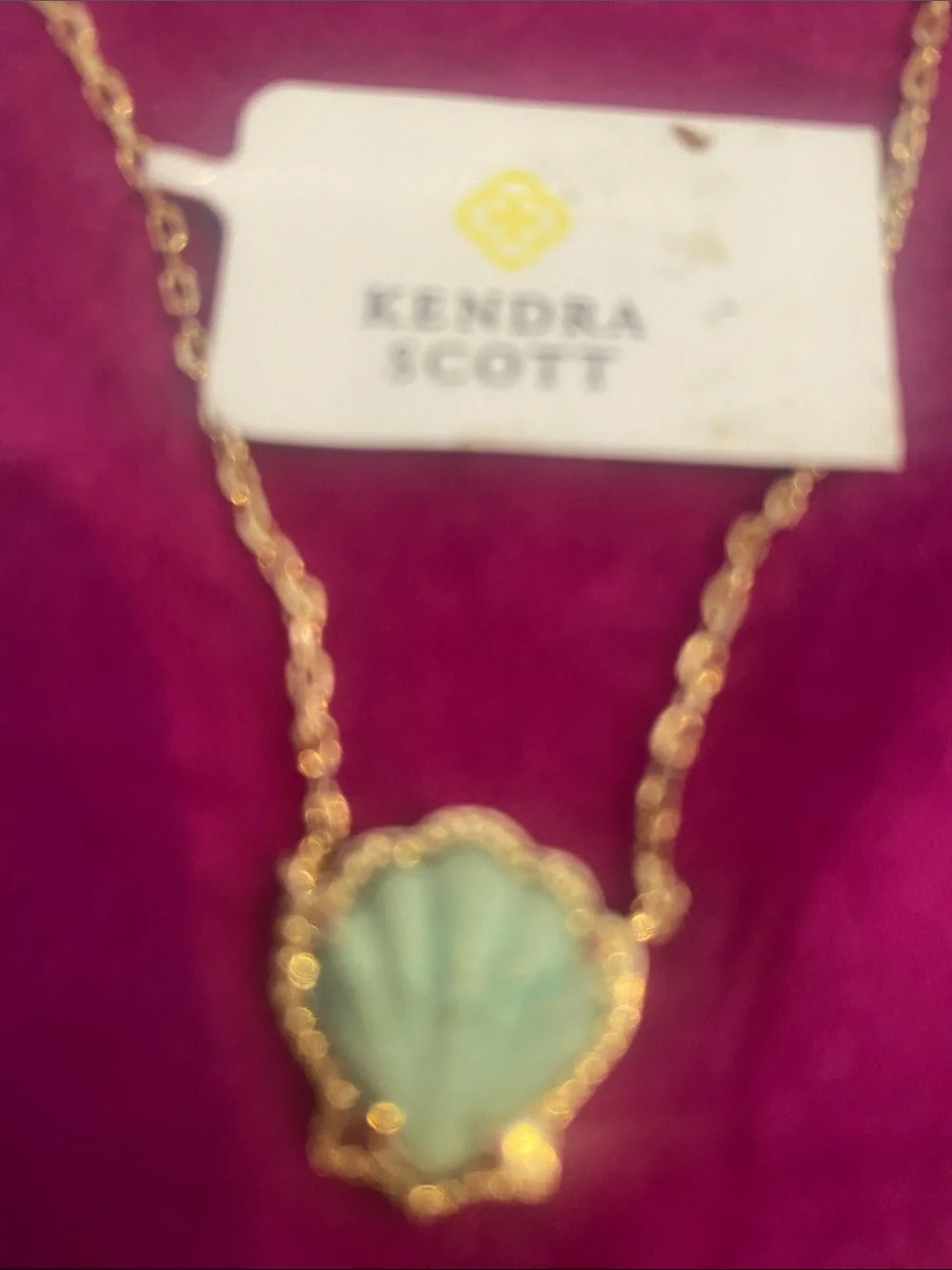 Kendra Scott gold chain