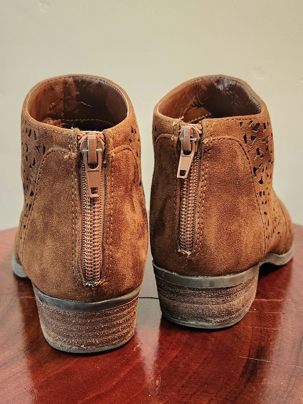 Carlos by Carlos Santana Cognac Suede Ankle Booties with Laser-Cut Detail 6.5M