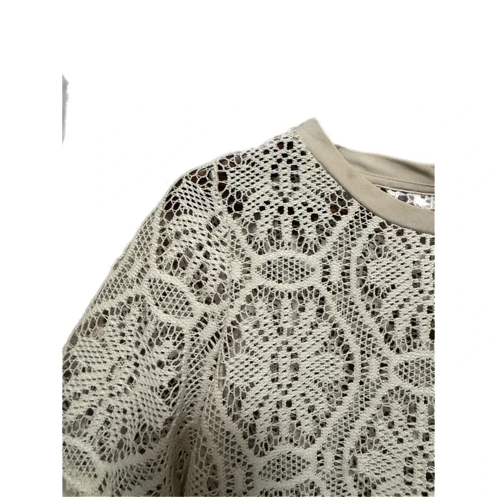 Banana Republic Lace Top Womens Small Beige Good Short Sleeve Back Zip Geometric