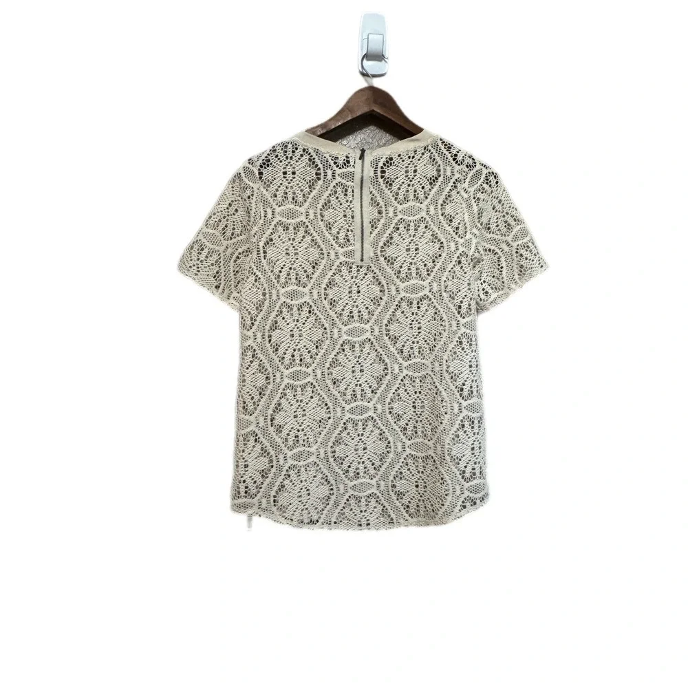 Banana Republic Lace Top Womens Small Beige Good Short Sleeve Back Zip Geometric