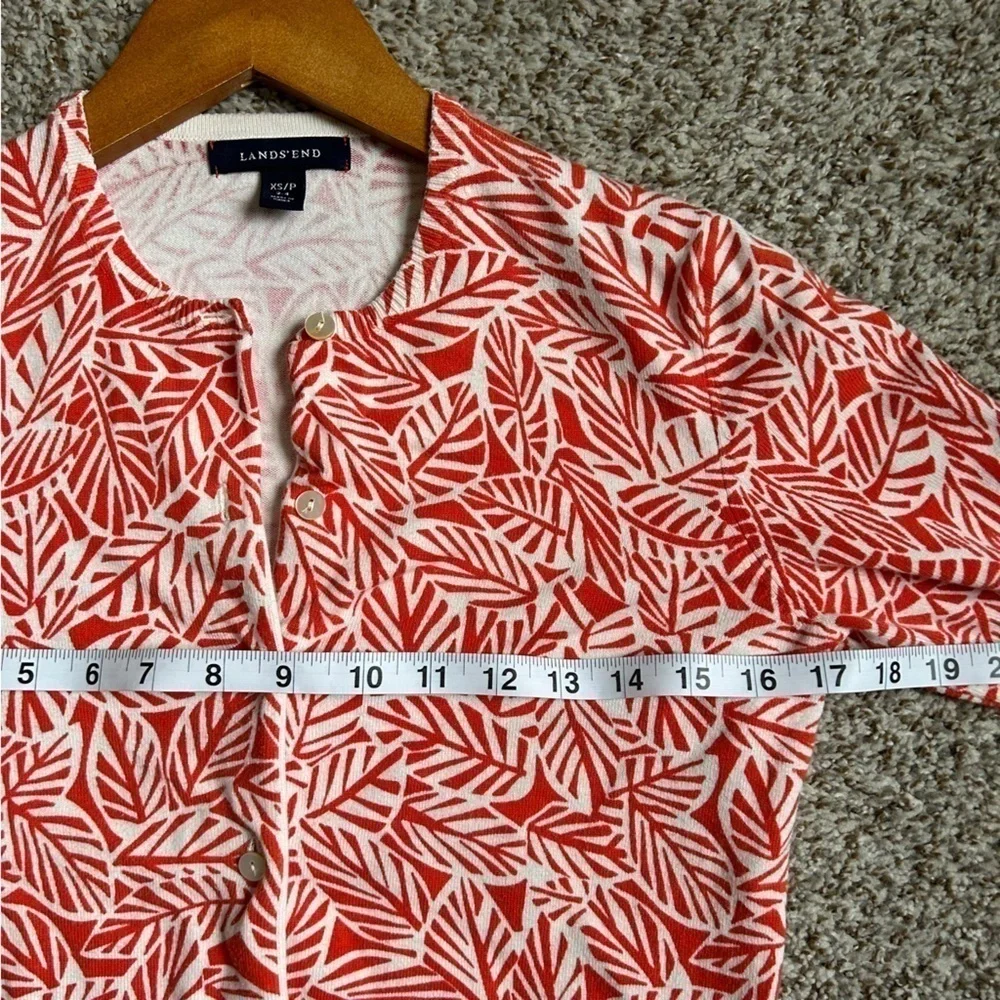 🦋 Lands’ End Coral Palm Tree Leaf Cardigan Comfy Casual XS