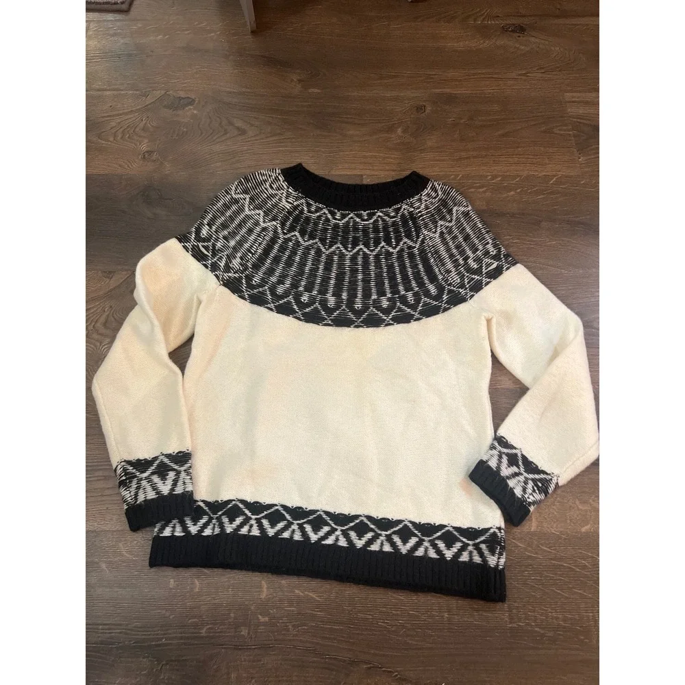Talbots Petite‎ Womens Medium PM Black White Fair Isle Knit Pullover Sweater