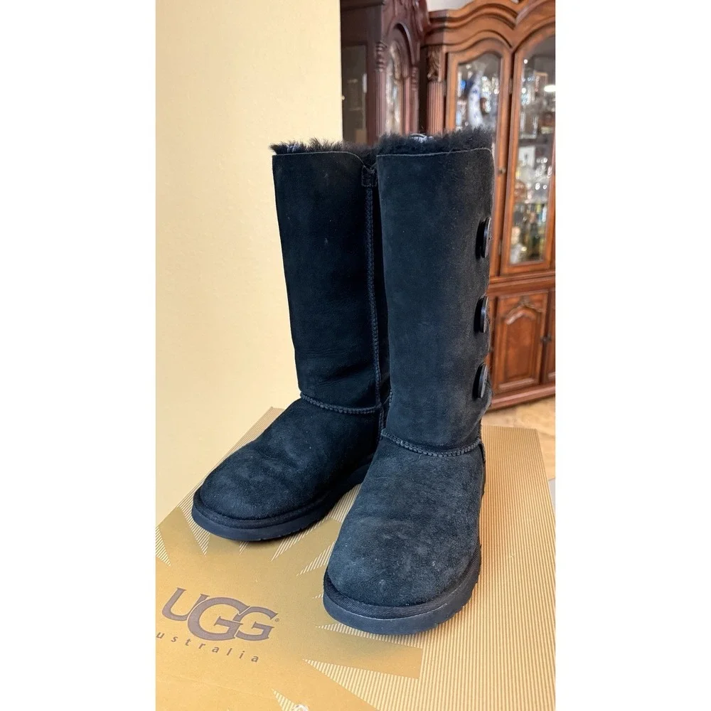 UGG Bailey Button Triplet Tall Boots Black Sheepskin Suede Womens Size 7