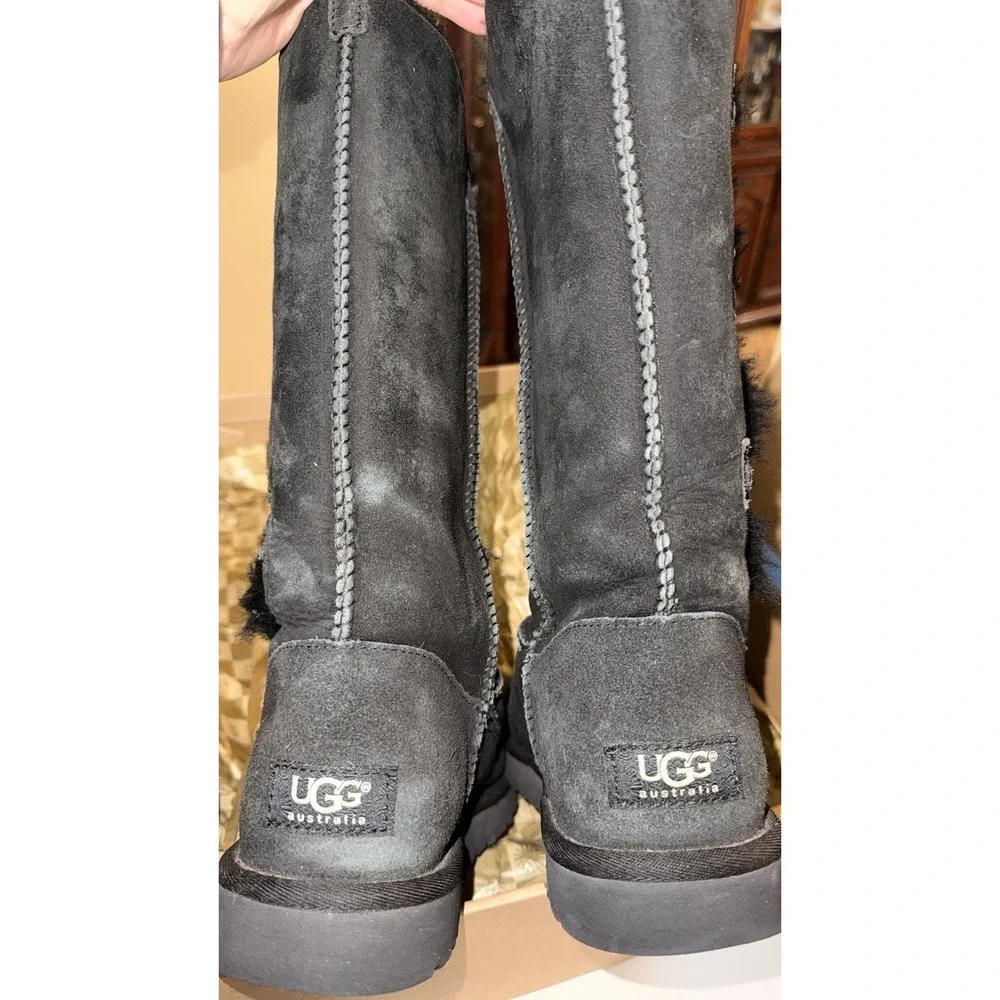UGG Bailey Button Triplet Tall Boots Black Sheepskin Suede Womens Size 7