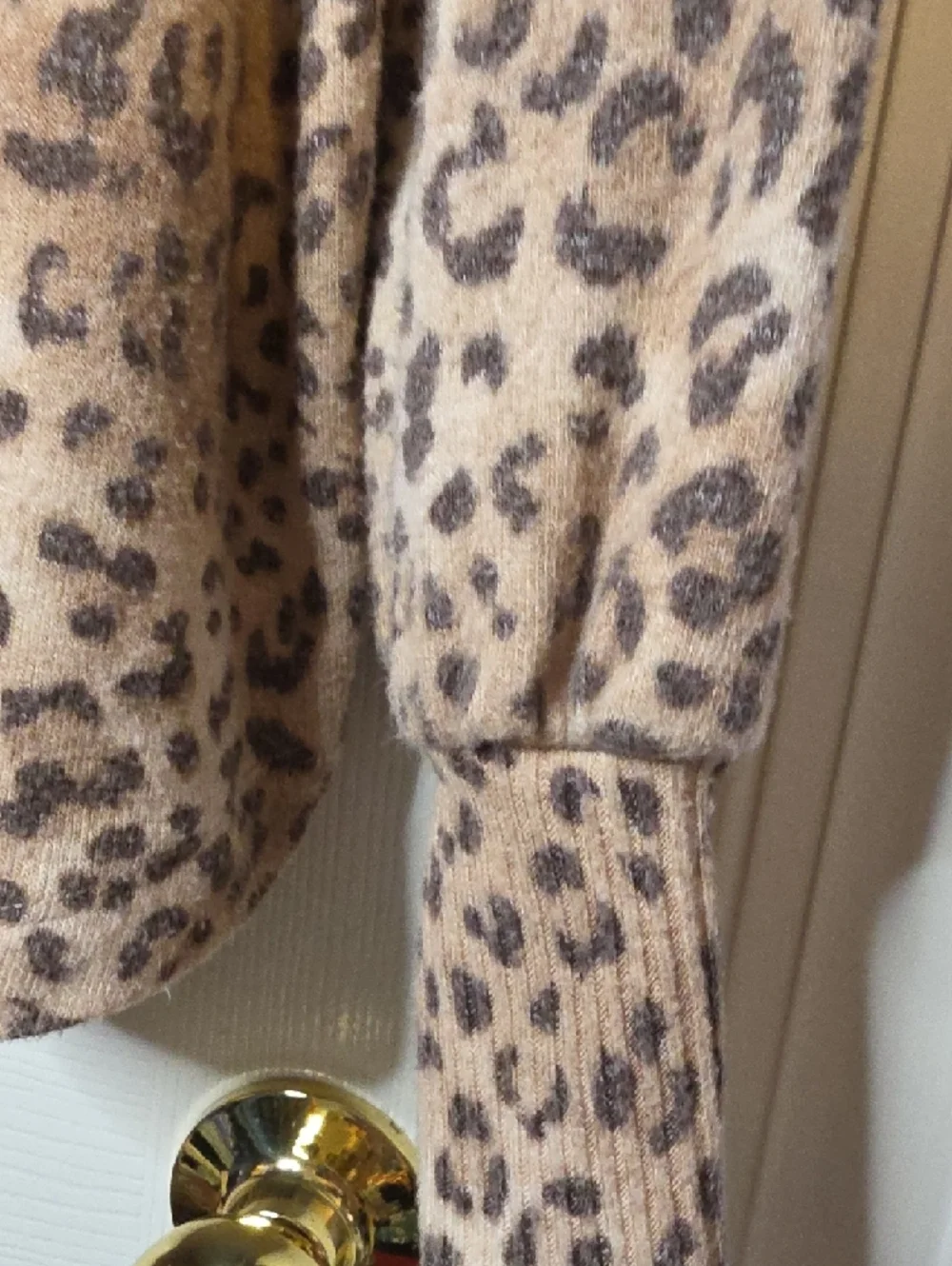 Buffalo David Bitton Leopard Print V-Neck Sweater Brown Tan XL