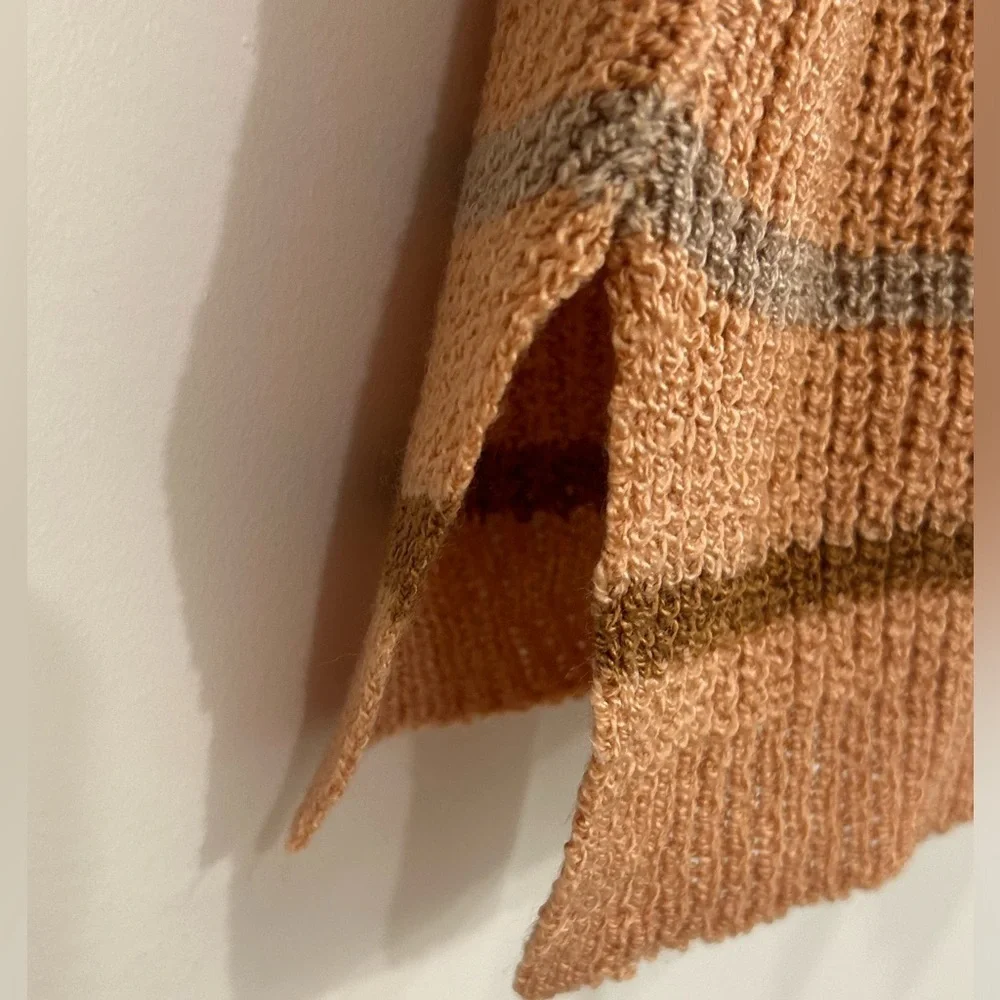 Wishlist euc stripe