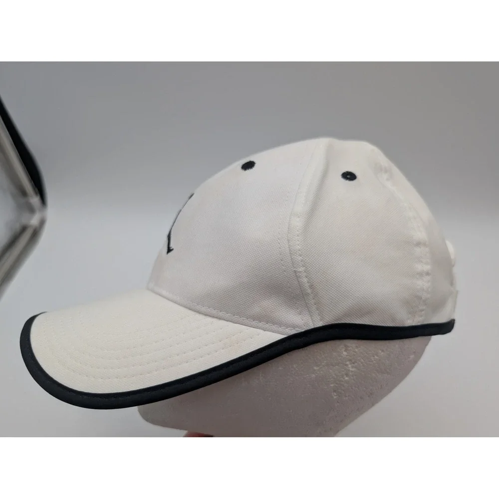 Jordan Brand Dri-FIT White Black Jumpman Adjustable Baseball Hat 642095-100