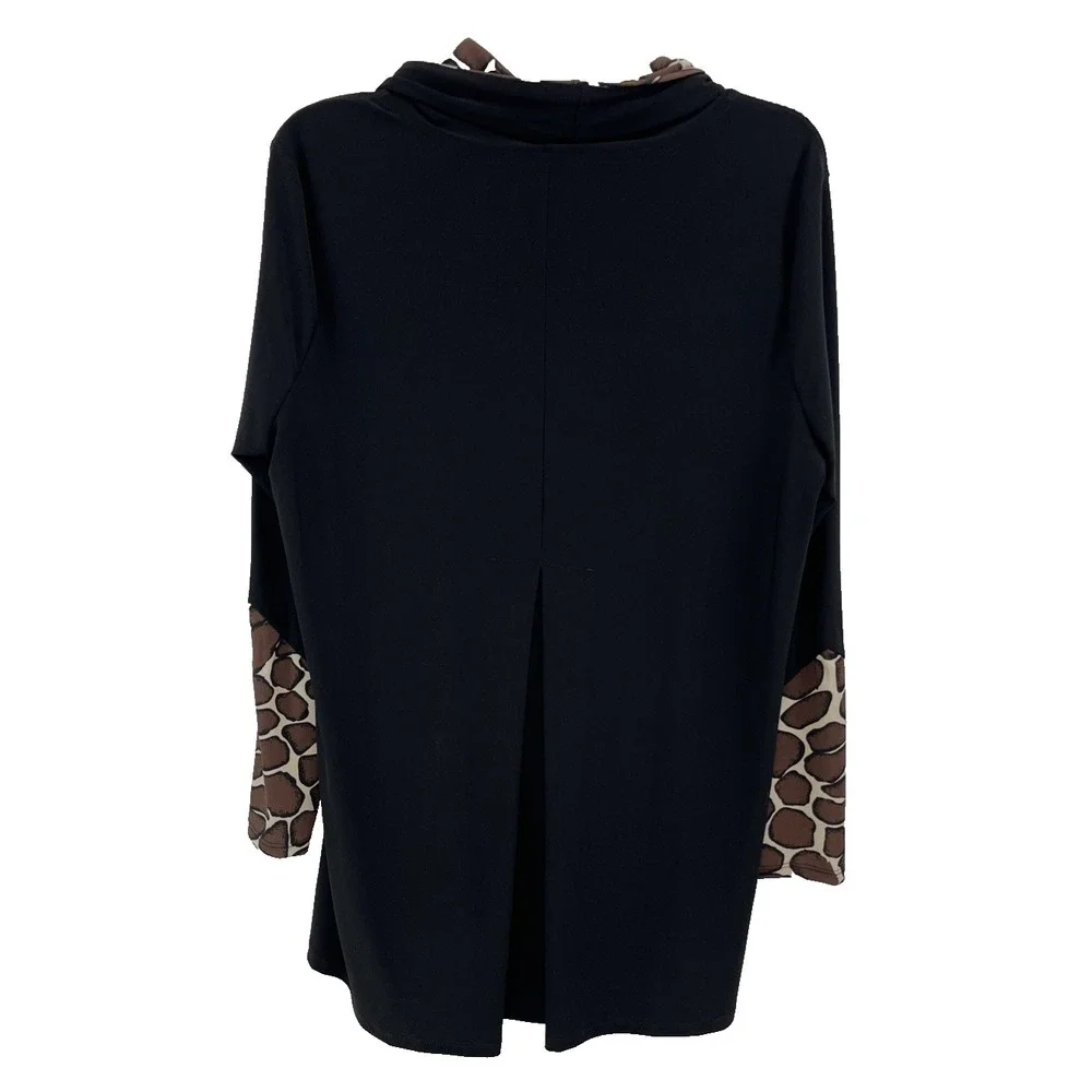 Ali Miles tunic neck print