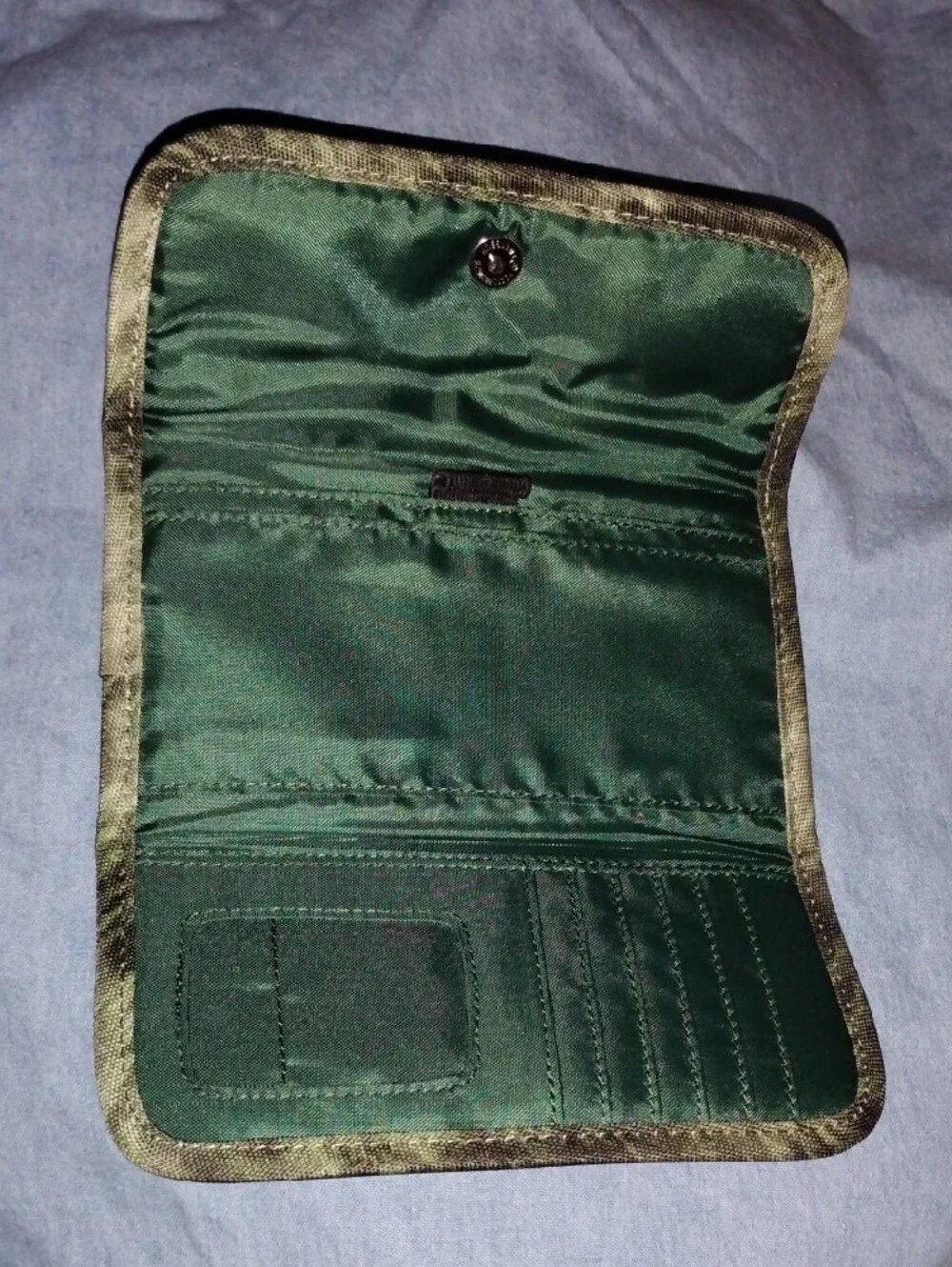 Kavu Olive Green Tie-Dye Fold Wallet